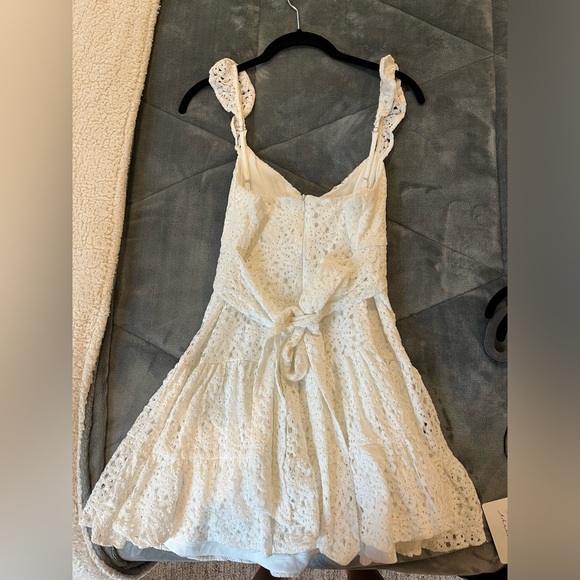 White American threads mini dress - Picture 4 of 5